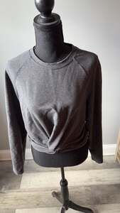 Lululemon Tuck & Gather Pullover Sweatshirt Heathered Mod Black